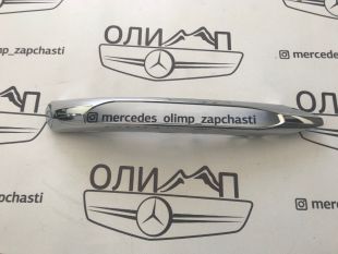 Хром накладка на ПТФ на Mercedes W204 рестайлинг Хром накладка на ПТФ на Mercedes W204 рестайлинг